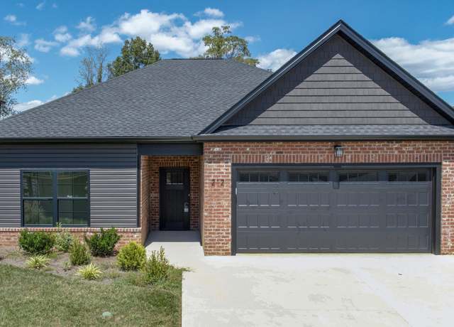 Property at 212 Dry Kiln Ct, Johnson City, TN 37615, 3 beds, 2 baths