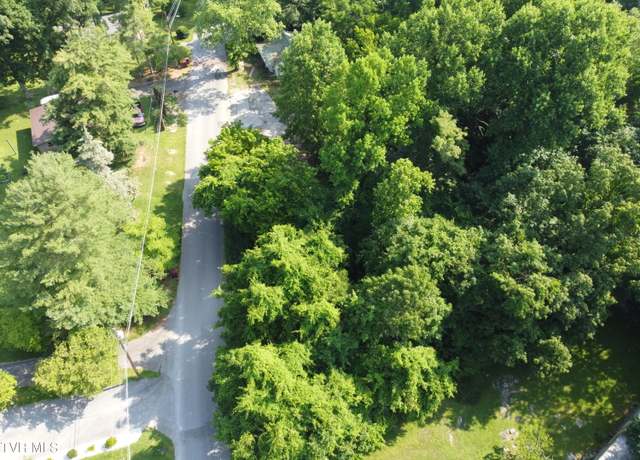 Property at 1304 Rock Garden Rd, Johnson City, TN 37604