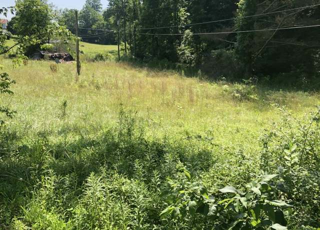 Property at 467 Oak Glen Cir, Fall Branch, TN 37656