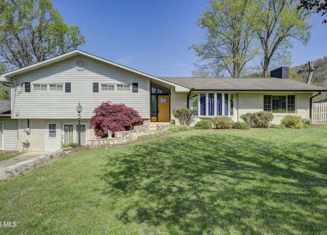 Property at 204 Luttrell St, Erwin, TN 37650, 3 beds, 3 baths