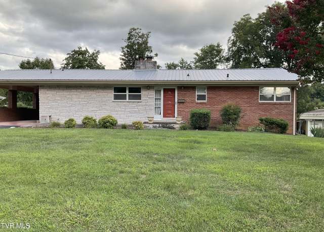 Property at 104 Royce St St, Greeneville, TN 37743, 3 beds, 2.5 baths