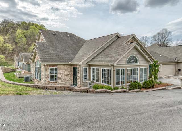 Property at 1416 Fountain Ln #1416, Kingsport, TN 37664, 2 beds, 2 baths