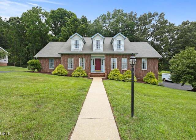 Property at 377 Overlook Dr, Blountville, TN 37617, 4 beds, 3 baths