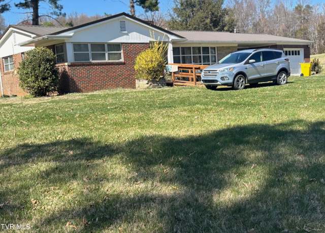 Property at 17505 Kingsport Hwy, Fall Branch, TN 37656, 2.5 baths