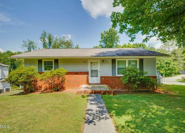 Property at 147 Blaine Ave, Johnson City, TN 37601, 2 beds, 1 bath