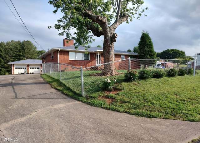 Property at 457 Devault St, Church Hill, TN 37642, 4 beds, 1.5 baths