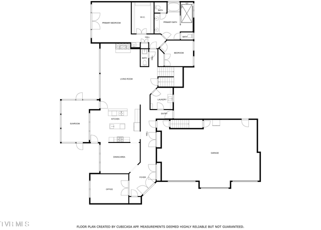 Property at 213 Shadowood Dr, Johnson City, TN 37604, 5 beds, 6 baths