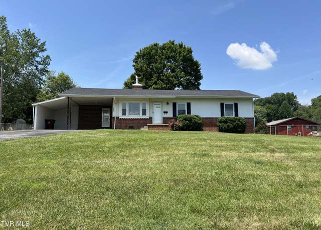 Property at 1803 Oakland Ave, Johnson City, TN 37601, 3 beds, 1.5 baths