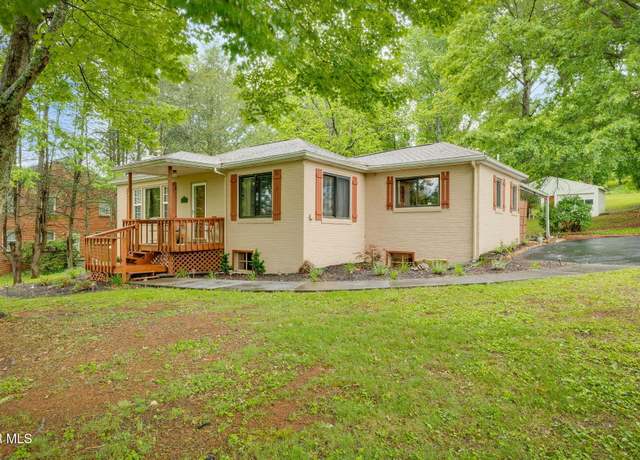 Property at 112 Crossway Rd, Bristol, VA 24201, 2 beds, 1 bath