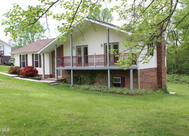 Property at 641 Dryden Heights Dr, Dryden, VA 24243, 4 beds, 2 baths