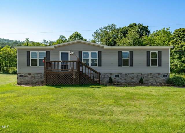 Property at 2639 Crackers Neck Rd, Mountain City, TN 37683, 3 beds, 2 baths