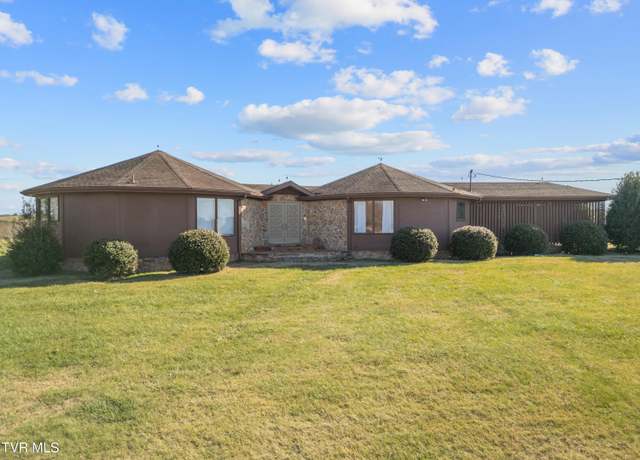 Property at 9340 Lonesome Pine Trl, Mosheim, TN 37818, 3 beds, 2.5 baths
