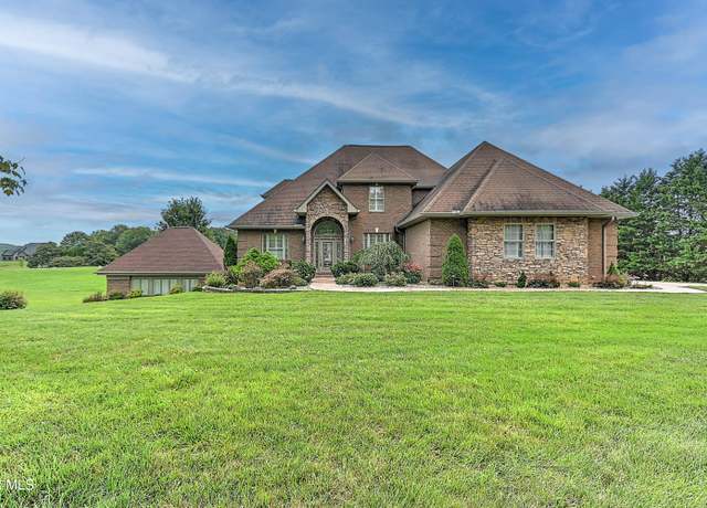 Property at 3625 Holly Creek Road Rd, Greeneville, TN 37745, 4 beds, 4.5 baths