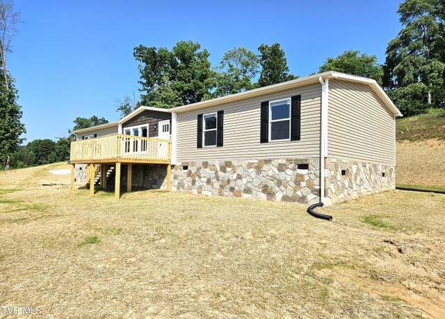 Property at 368 Oak Grove Rd, Rogersville, TN 37857, 4 beds, 2 baths
