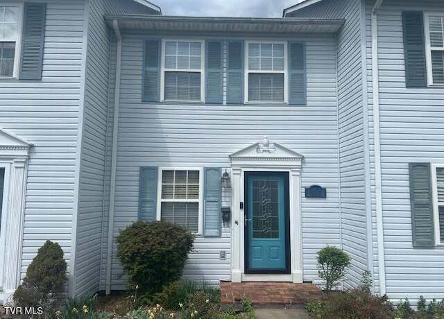 Property at 219 Unit 7 Hunter Hills Cir, Bristol, TN 37620, 2 beds, 2.5 baths