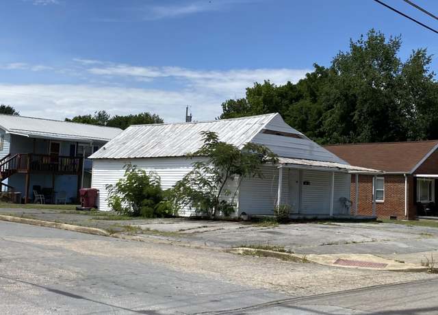 Property at 1501 Fairview Ave, Johnson City, TN 37601