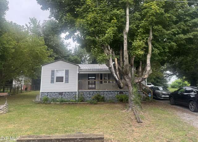 Property at 604 Trudy St, Elizabethton, TN 37643, 3 beds, 1 bath