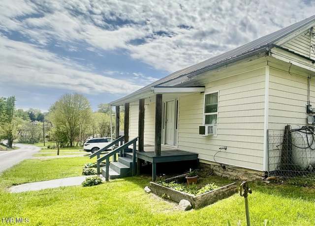 Property at 6465 Old Stage Rd, Chuckey, TN 37641, 2 beds, 2 baths