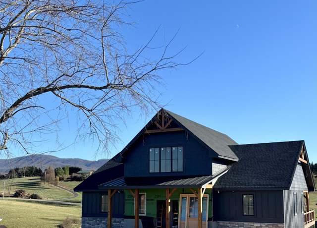 Property at 232 Farmhouse Village Trl, Butler, TN 37640, 2 beds, 3 baths
