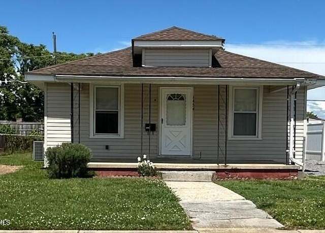 Property at 1454 Sevier Ave, Kingsport, TN 37664, 3 beds, 1 bath