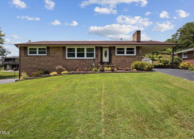 Property at 1712 Green Valley Dr, Kingsport, TN 37664, 3 beds, 2 baths