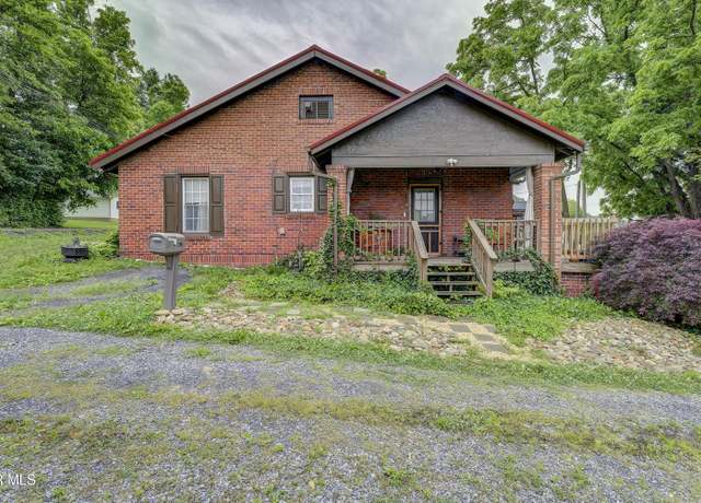 Property at 2517 Fort Henry Dr, Kingsport, TN 37664, 2 beds, 1 bath