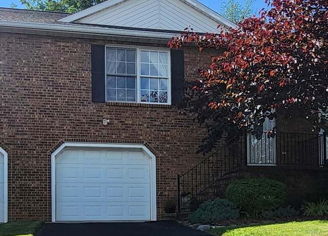 Property at 312 Old Franklin Pl #5, Jonesborough, TN 37659, 1 bed, 3 baths