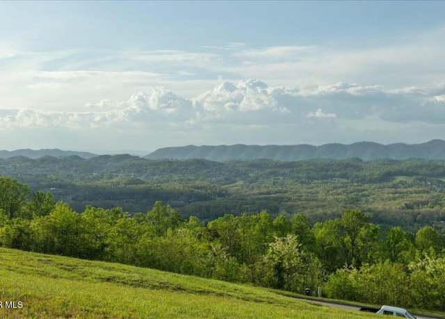 Property at 4929 Eagle Pointe Dr, Kingsport, TN 37664