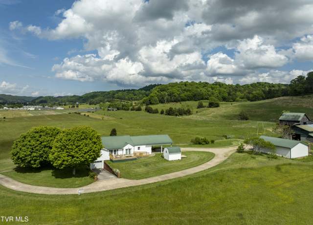Property at 3570 Stanley Valley Rd, Surgoinsville, TN 37873, 3 beds, 2 baths