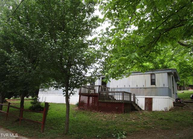 Property at 110 Green Ln, Limestone, TN 37681, 3 beds, 2 baths
