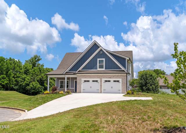 Property at 4224 Marable Ln, Johnson City, TN 37601, 4 beds, 4.5 baths