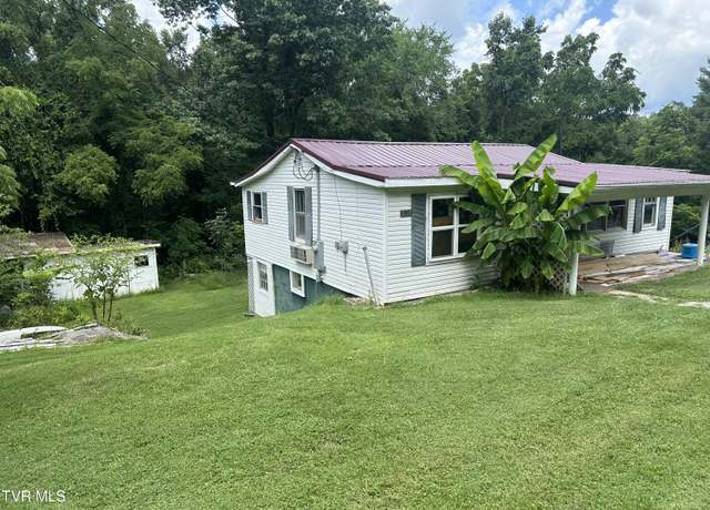 Property at 453 Beechwood Rd, Kingsport, TN 37663, 2 beds, 1.5 baths
