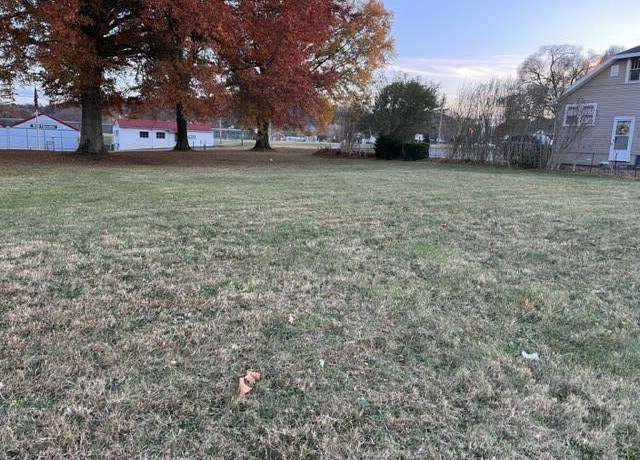 Property at 1724 & 1728 Euclid Ave, Bristol, VA 24201