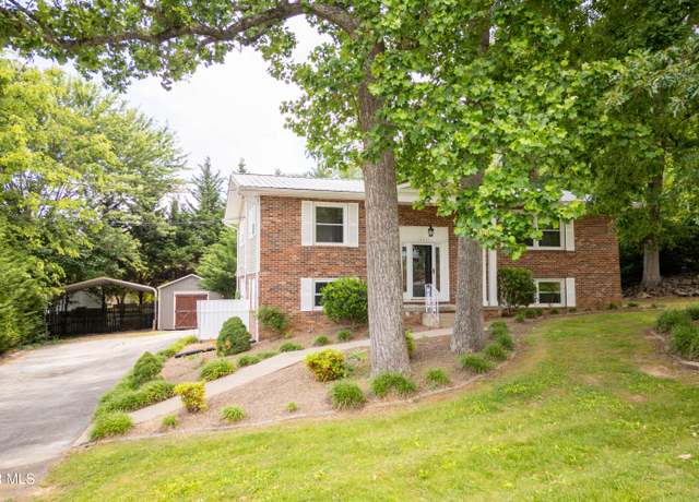 Property at 1403 Brentwood Dr, Greeneville, TN 37743, 4 beds, 2 baths