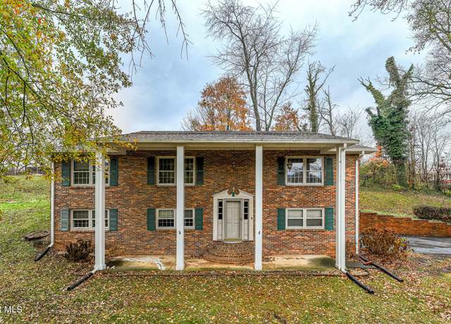 Property at 908 Milligan Hwy, Johnson City, TN 37601, 3 beds, 2.5 baths