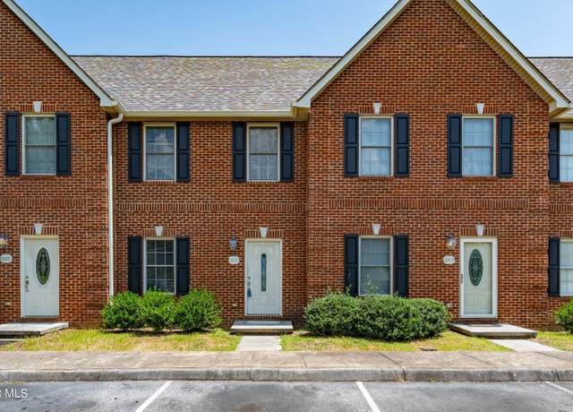 Property at 1709 Cherokee Rd #202, Johnson City, TN 37604, 2 beds, 2.5 baths