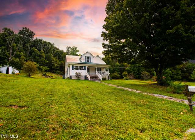 Property at 110 Charles Smith Rd, Watauga, TN 37694, 3 beds, 2 baths