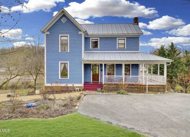 Property at 103 Washington Dr, Jonesborough, TN 37659, 4 beds, 4 baths