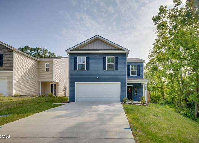Property at 481 Cox Hollow Rd, Kingsport, TN 37663, 3 beds, 2.5 baths