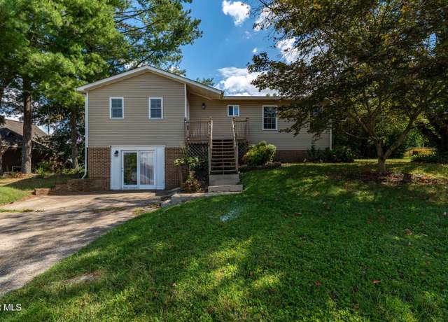 Property at 3611 Kimrod Dr, Johnson City, TN 37601, 3 beds, 2 baths