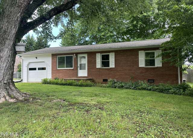Property at 138 Cedar Valley Blvd, Johnson City, TN 37615, 3 beds, 1.5 baths
