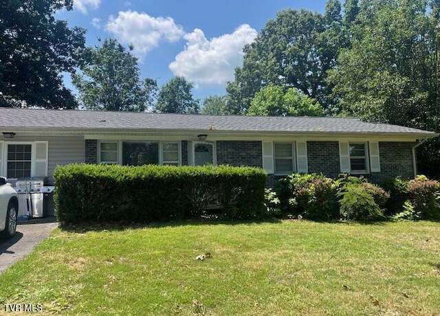 Property at 4001 Englewood Blvd, Johnson City, TN 37601, 3 beds, 1.5 baths