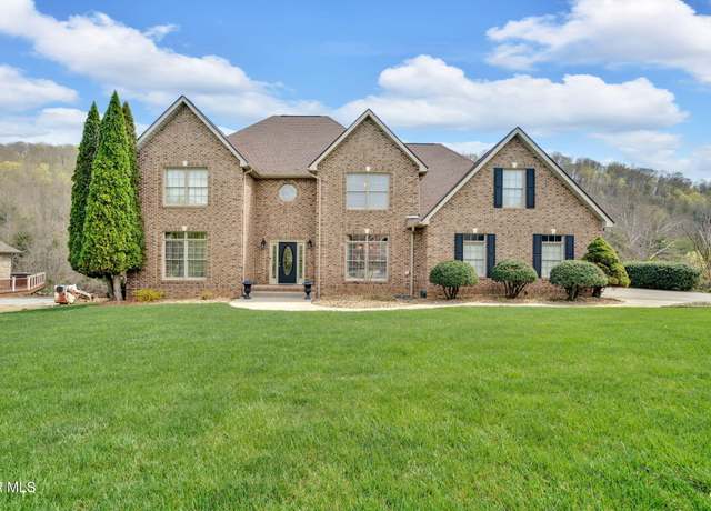 Property at 1913 Brentford Ln, Kingsport, TN 37664, 5 beds, 4.5 baths