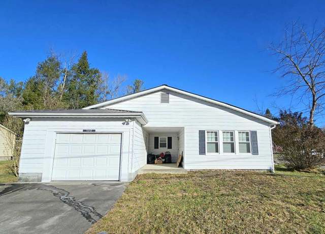 Property at 11215 Old Norton Coeburn Rd, Coeburn, VA 24230, 6 beds, 2 baths