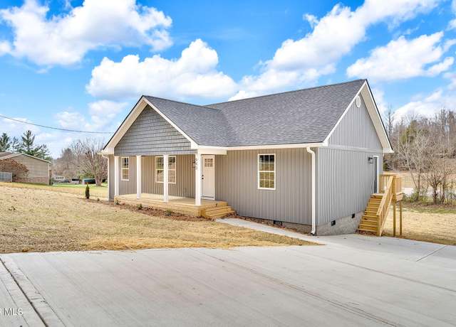 Property at 943 Masengill Rd, Blountville, TN 37617, 3 beds, 2 baths