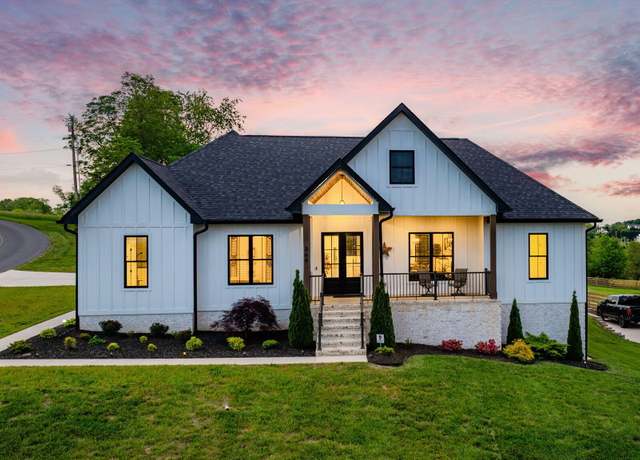 Property at 368 Moore Rd, Jonesborough, TN 37659, 3 beds, 3 baths