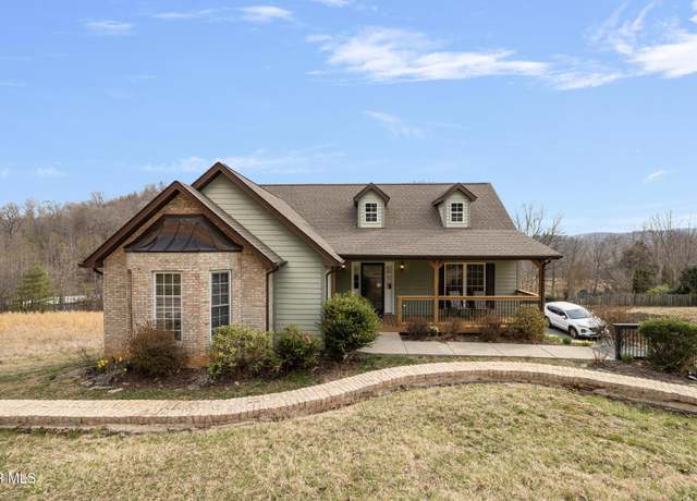 Property at 5013 Country Dr, Kingsport, TN 37664, 3 beds, 3 baths