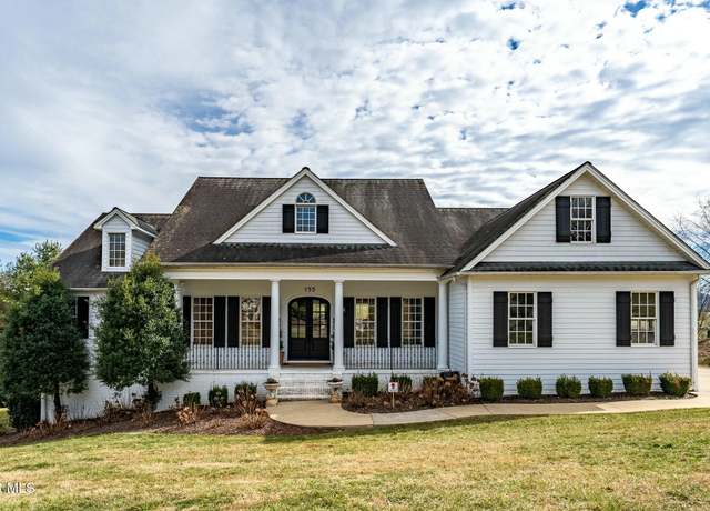 Property at 133 Laurel Ridge Dr, Jonesborough, TN 37659, 6 beds, 5.5 baths