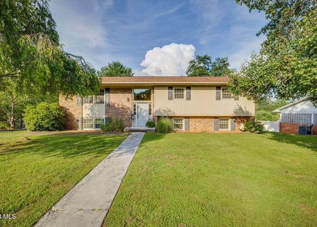 Property at 272 Fain Rd, Blountville, TN 37617, 3 beds, 2.5 baths