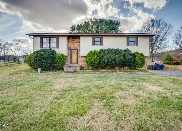 Property at 247 Carlton Rd, Bristol, TN 37620, 3 beds, 2 baths